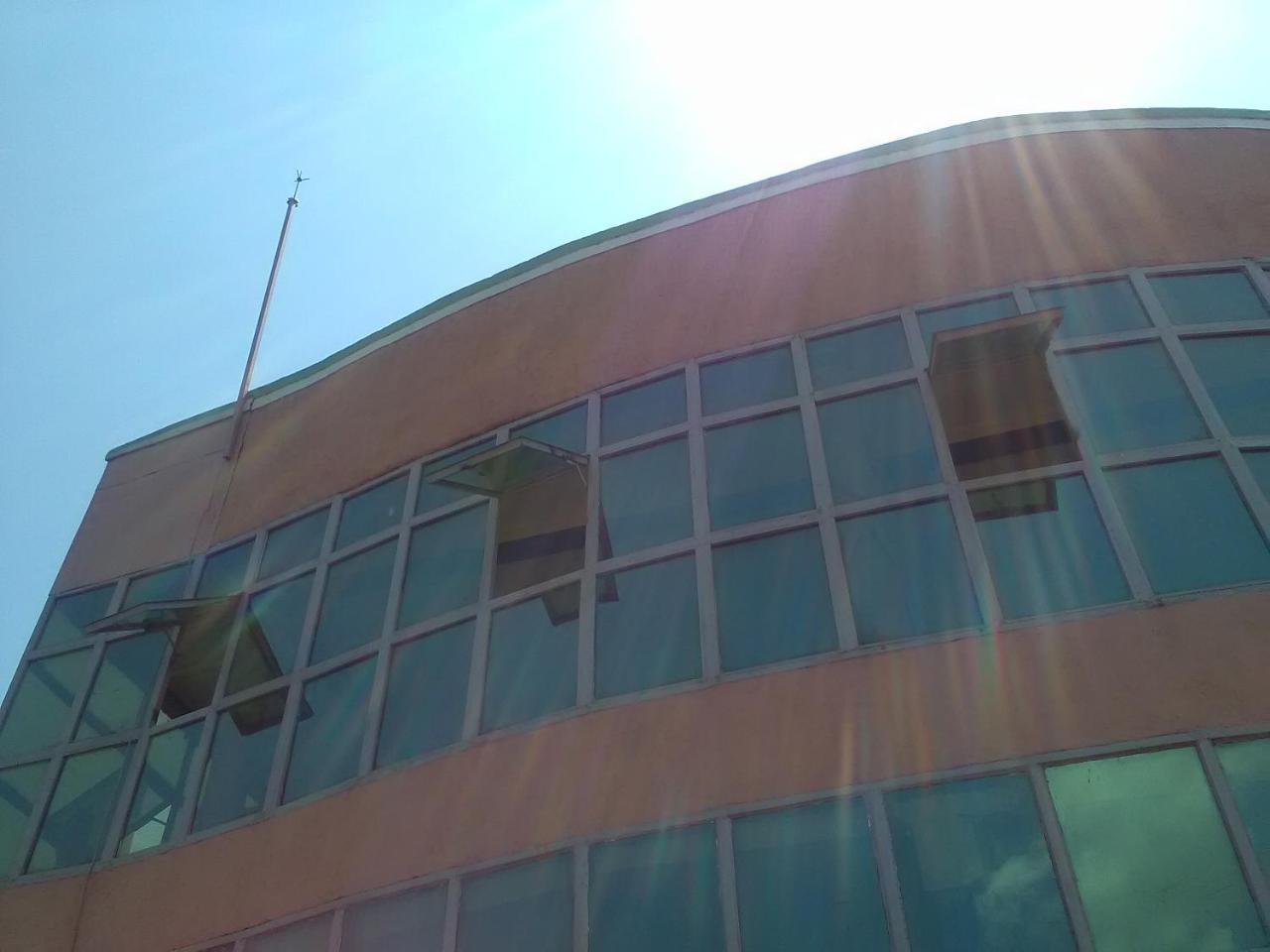Gloria Motel Cyangugu Екстер'єр фото